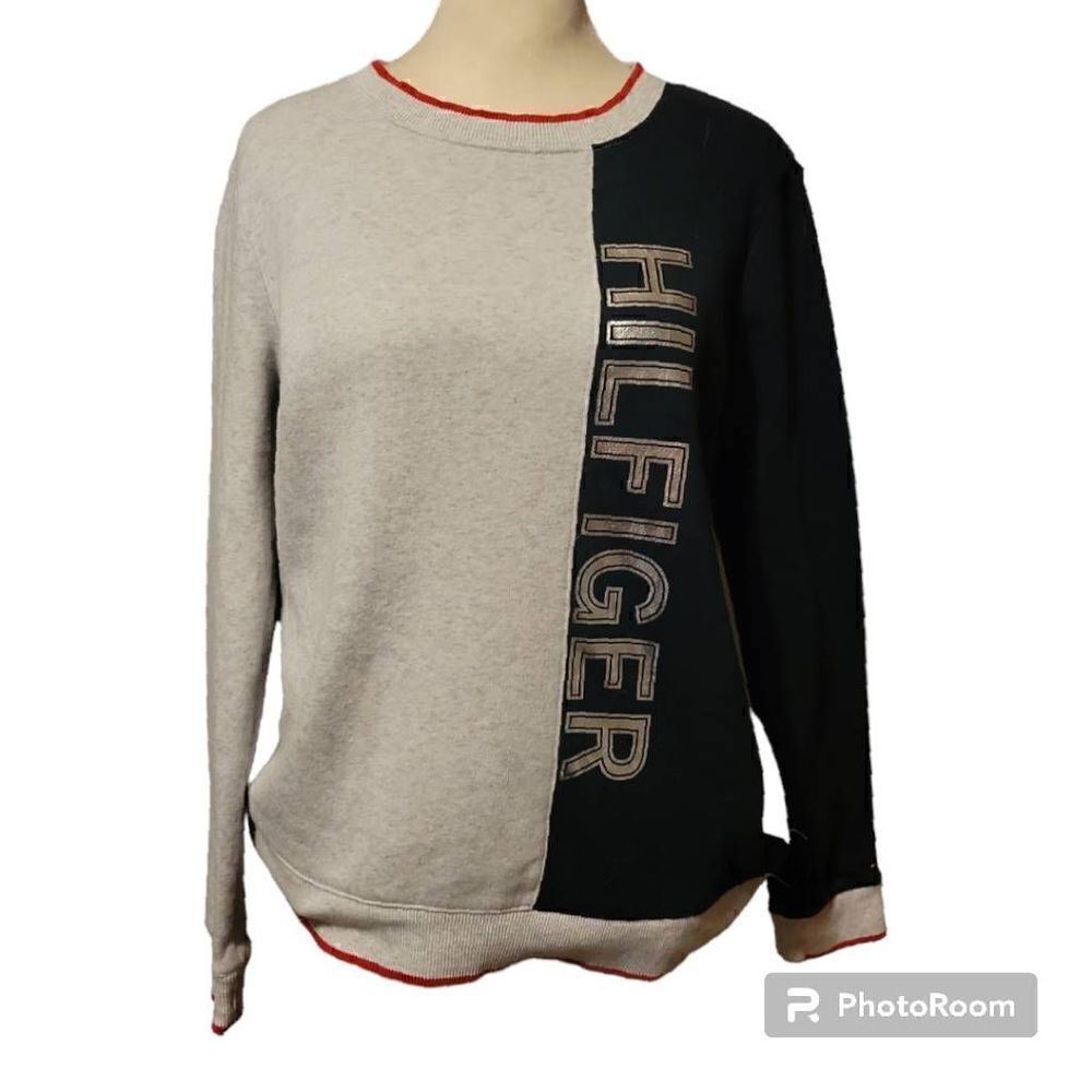 Tommy Hilfiger Women's Size SP Crew Neck Sweatshirt